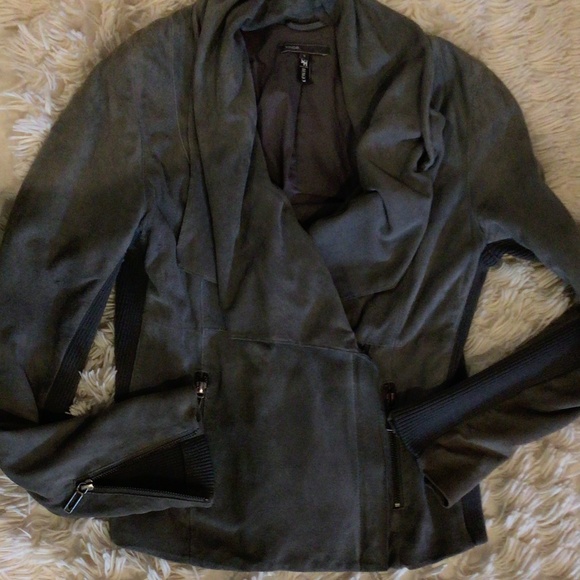 Soft leather jacket - Picture 1 of 8